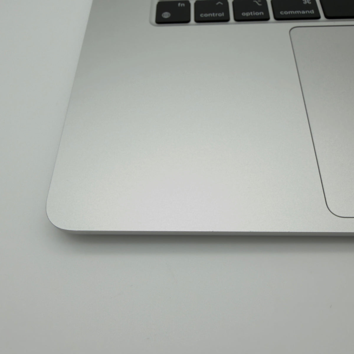 Complete topcase keyboard macbook air m2 15” silver A2941