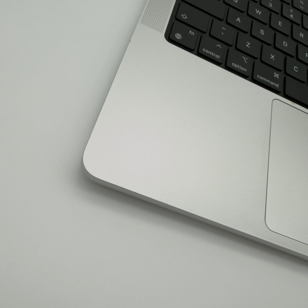 Complete topcase keyboard Macbook pro M1 14” A2442 silver (350 Cycles)