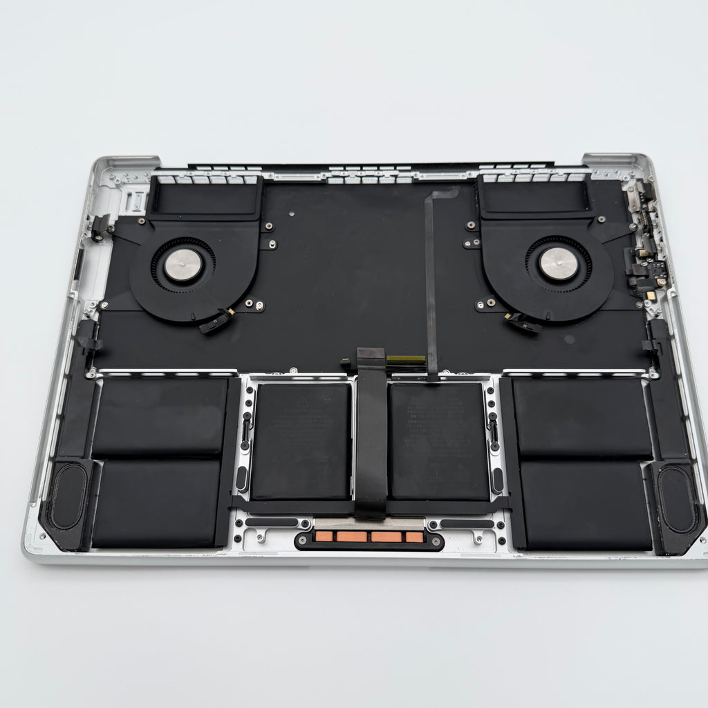 Complete topcase keyboard Macbook pro M2 14” A2779 silver