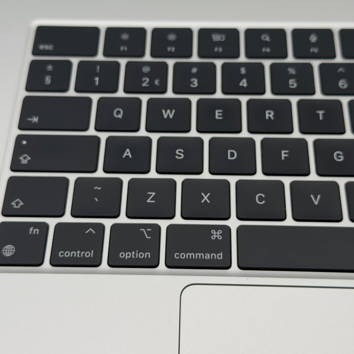 Complete topcase keyboard macbook air m2 15” silver A2941