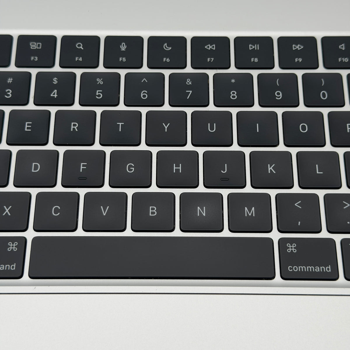 Complete topcase keyboard macbook air m2 15” silver A2941