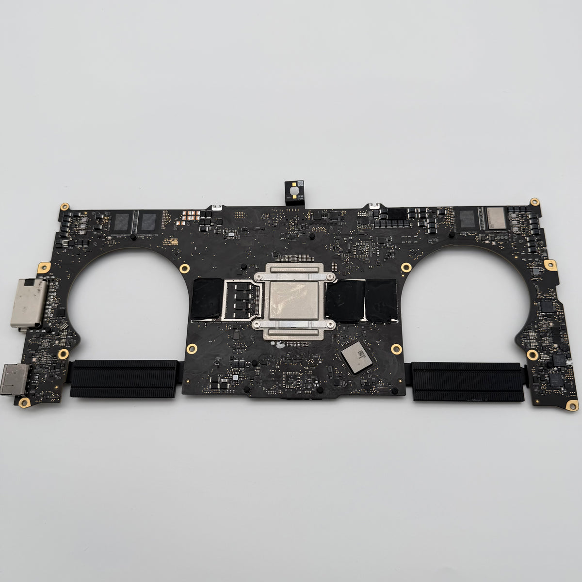 Motherboard / Logic board  + Touch ID Macbook Pro 14” M2 A2779