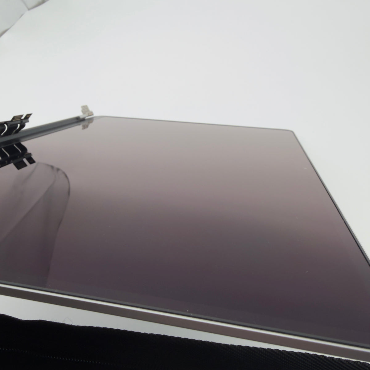 Original display macbook air m2 15” silver a2941