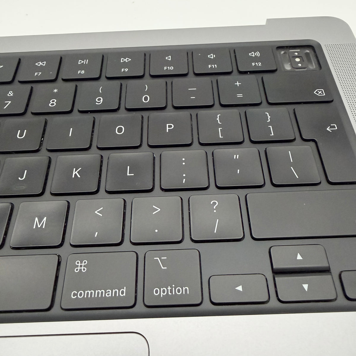 Complete topcase keyboard Macbook pro M2 14” A2779 space grey (385 Cycles)