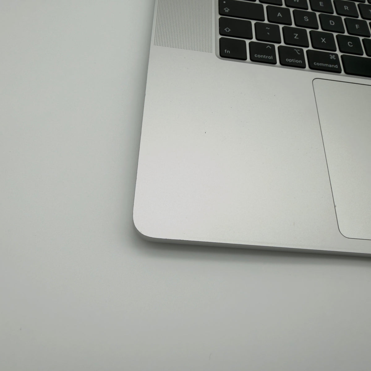Complete topcase keyboard macbook pro 16” A2141 Silver