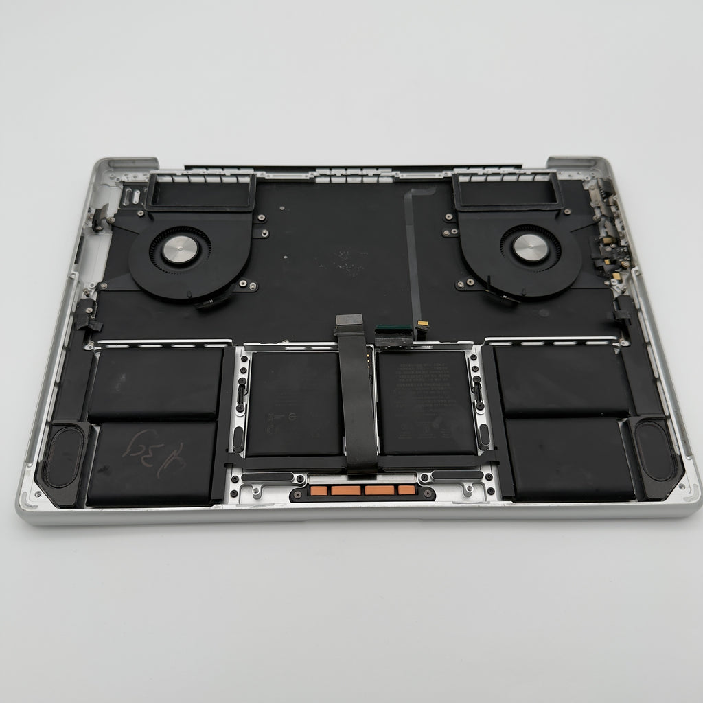 Complete topcase keyboard Macbook pro M1 14” A2442 silver (350 Cycles)