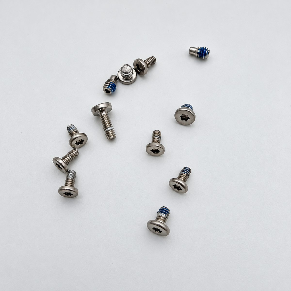 Screws for all ports MacBook Pro 14'' M1 Pro A2442