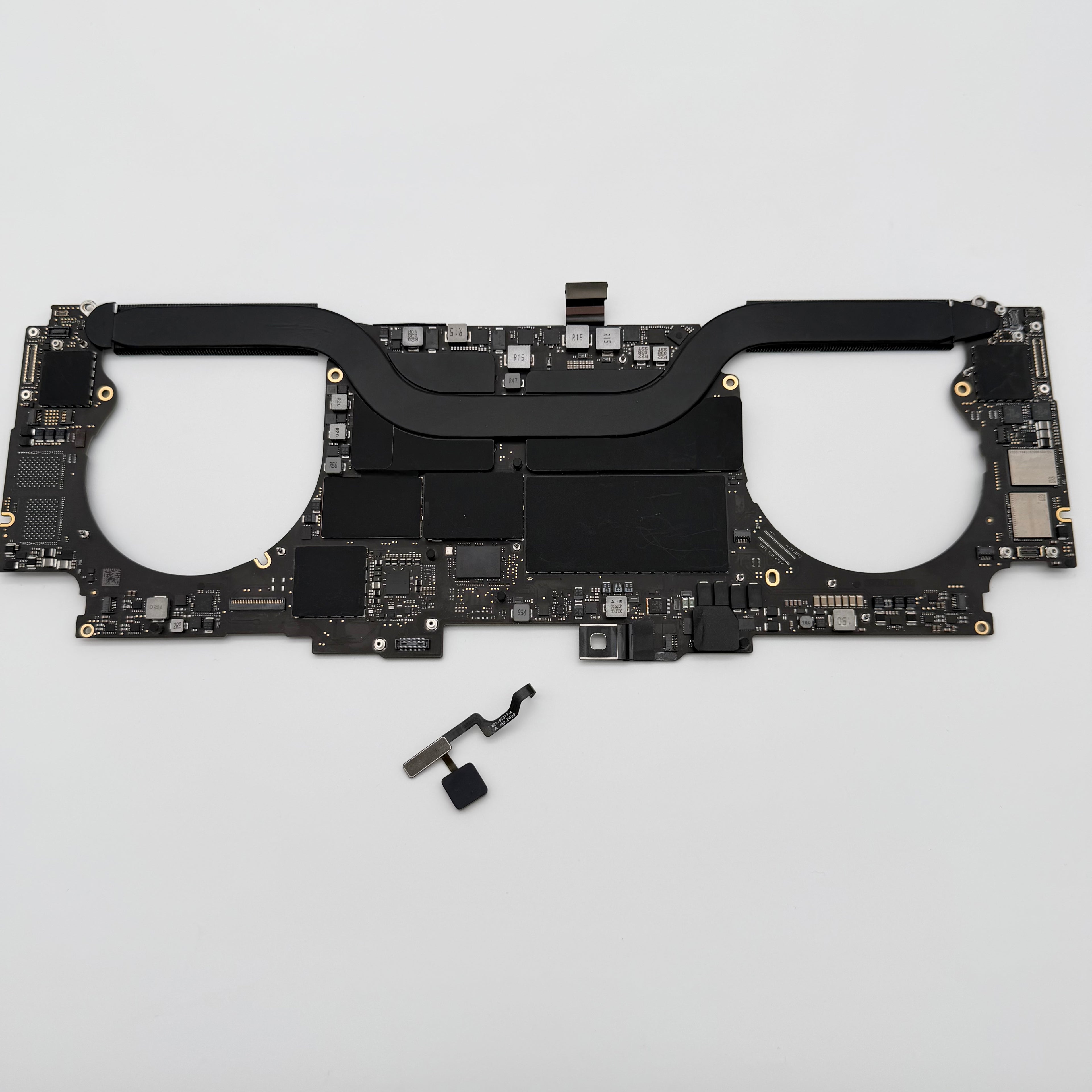 Motherboard / Logic board + Touch ID a2141 Macbook pro 16” 2019